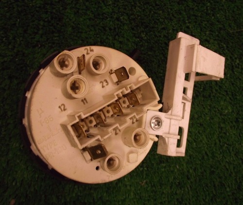 BEKO WMA10W Waschmaschine Druckschalter