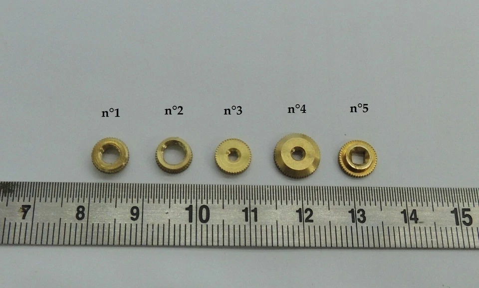 KD89 Écrou de coucou se positionne après avoir installé vos aiguilles