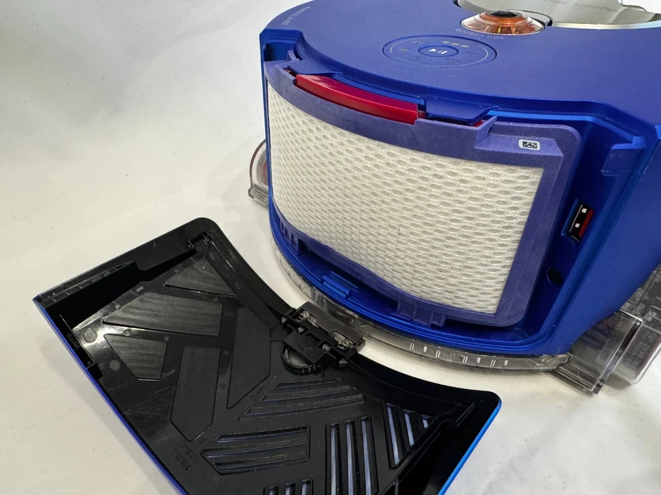 Dyson 360 Heurist Robot Vacuum Cleaner RB02 BN 360 Eye Robot working - Image 3 of 4