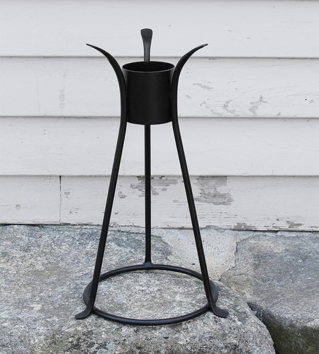 Achla Designs GBS-14 Trestle II Gazing Globe Ball Stand, 13 1/2-in H, Black NEW - 第 1/7 張圖片