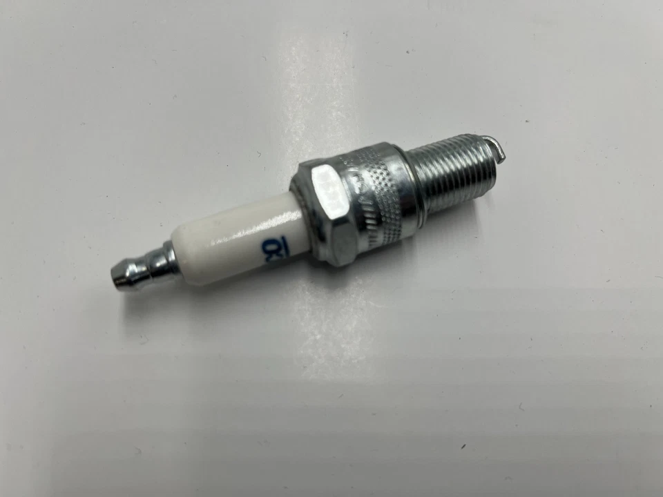 (CANTIDAD 4) Bujía Acdelco RAPIDFIRE Platinum 19307141 para Audi A8 Quattro 2005 Foto 3 de 4