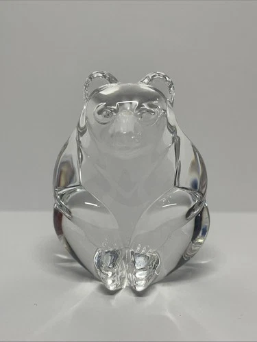 Steuben Art Glass Bear Figurine 2.5 Inches Tall Signed