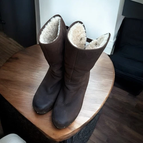stivali donna UGG stivaletti caldi shearling colore marrone scuro taglia 9 tacco a blocco