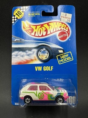 Hot Wheels VW Golf White Blackwalls Bw 1991 Mainline #106 in Protector VHTF!