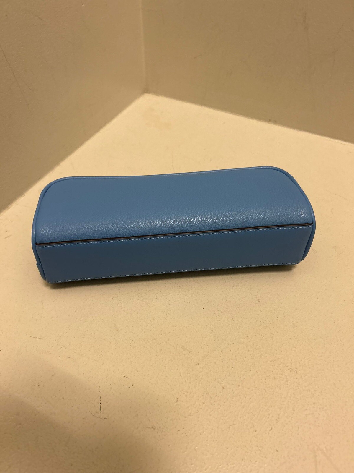 Picture 2 of 14