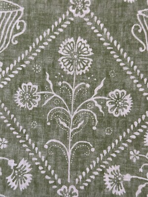 1 7/8 Yards cachepot SUZANNE TUCKER Linen Fabric In green Grass | eBay