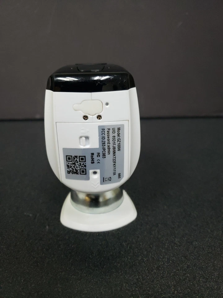 Cámara de seguridad Guardzilla inalámbrica de alta definición interior/exterior (GZ100W) Foto 4 de 4