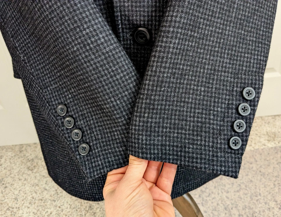 Vintage LL Bean Black Gingham Travel & Outdoor Blazer Jacket Mens 42 Tall *WoW!* - Image 4 of 4
