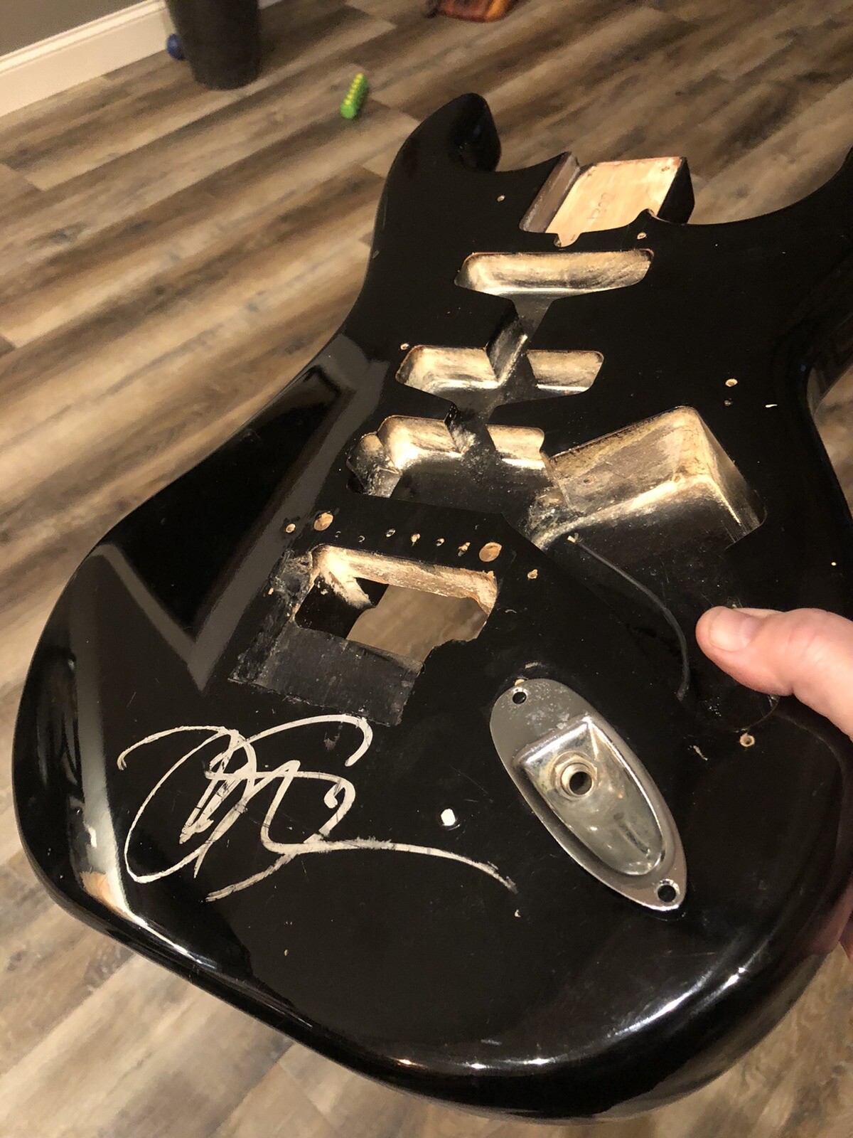 VINTAGE KRAMER GUITAR BODY SIGNED BY JOE SATRIANI eBay