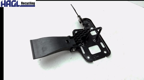 Sicherungshaken 8T0823480 Audi A5 2.0 TDI Sportback (clean die.) quat. DPF S