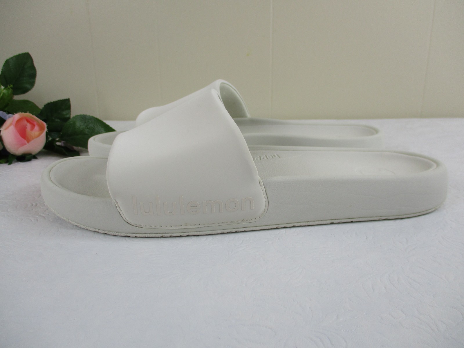 Lululemon Restfeel Slide Sandals in Bone Off-White women's size 10, 42 thumbnail 5