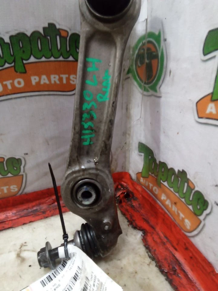 Driver Lower Control Arm Front RWD Rear Fits 12-19 BMW 640i 3734382 - Image 2 of 3