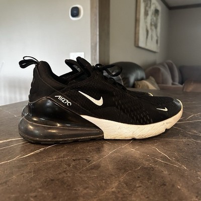 Nike Air Max 270 Black White Men's Athletic Sneaker size 10