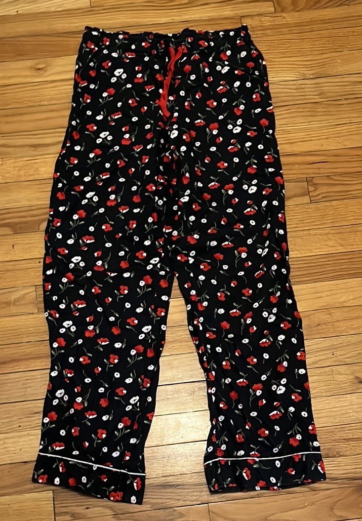 Victoria’s  Secret Floral Black Pajama Pants S