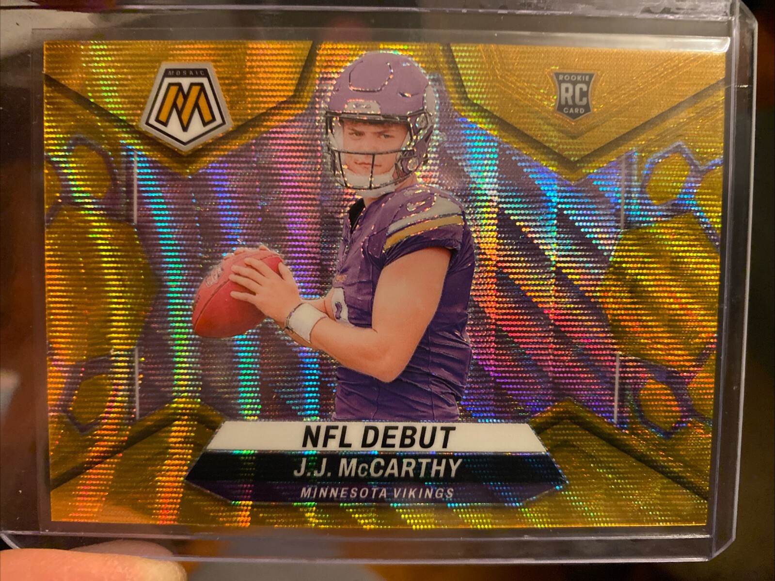 2024 Mosaic J.J. McCarthy RC Gold Wave /17 NFL Debut!!!