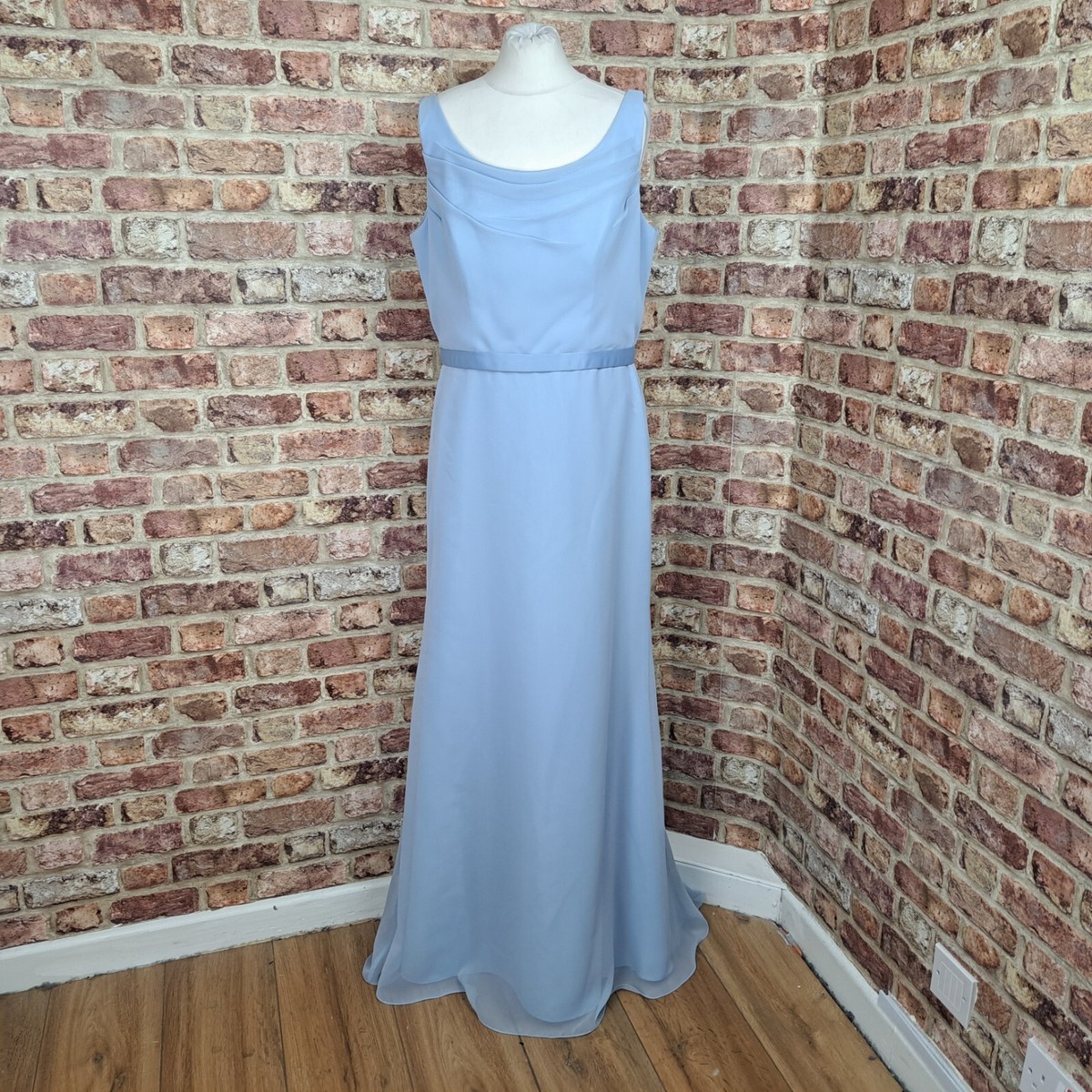 wedding guest dresses chiffon knee length Jewel Neck A Line Dress Backless Elegant Long Dress LOVE26 100% polyester. Size:42.5 EU - 9.5 US