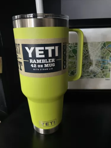 YETI Rambler 42oz Mug with Straw Lid - Chartreuse - Authentic - BRAND NEW