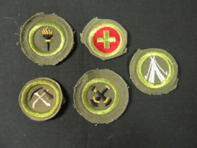 Khaki Crimped Edge Merit Badges Lot of 5     NPC5  #2