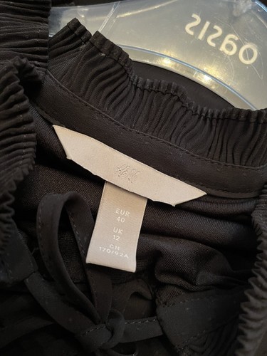 WORN ONCE! Cute H&M Size 12 Black Chiffon Ruffle Neck & Sleeve Party Dress - Picture 5 of 6