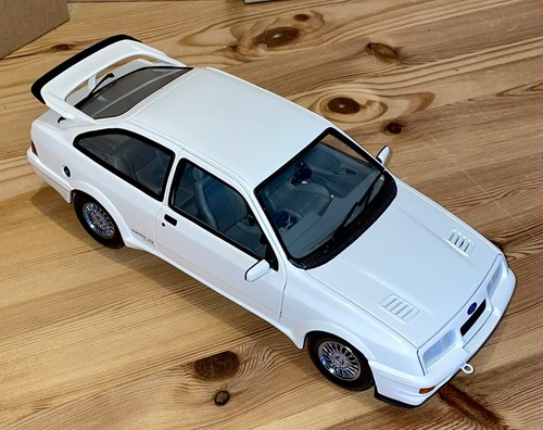 1/18 MINICHAMPS FORD SIERRA RS COSWORTH 3 PUERTAS BLANCO DIESTRO/TRACCIÓN A1 RARO - Imagen 18 de 21