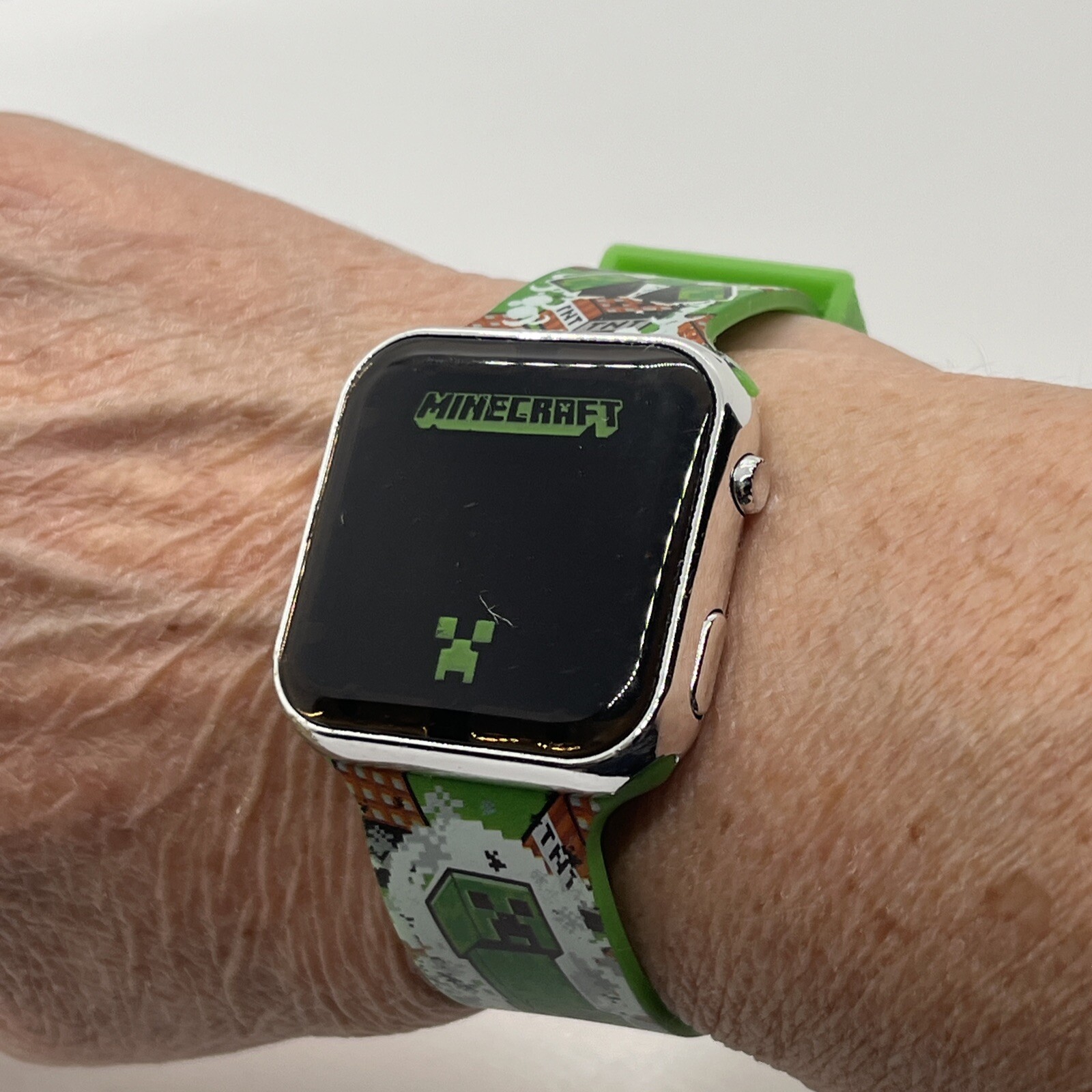 Minecraft Creeper Explosion Led Watch - image 9