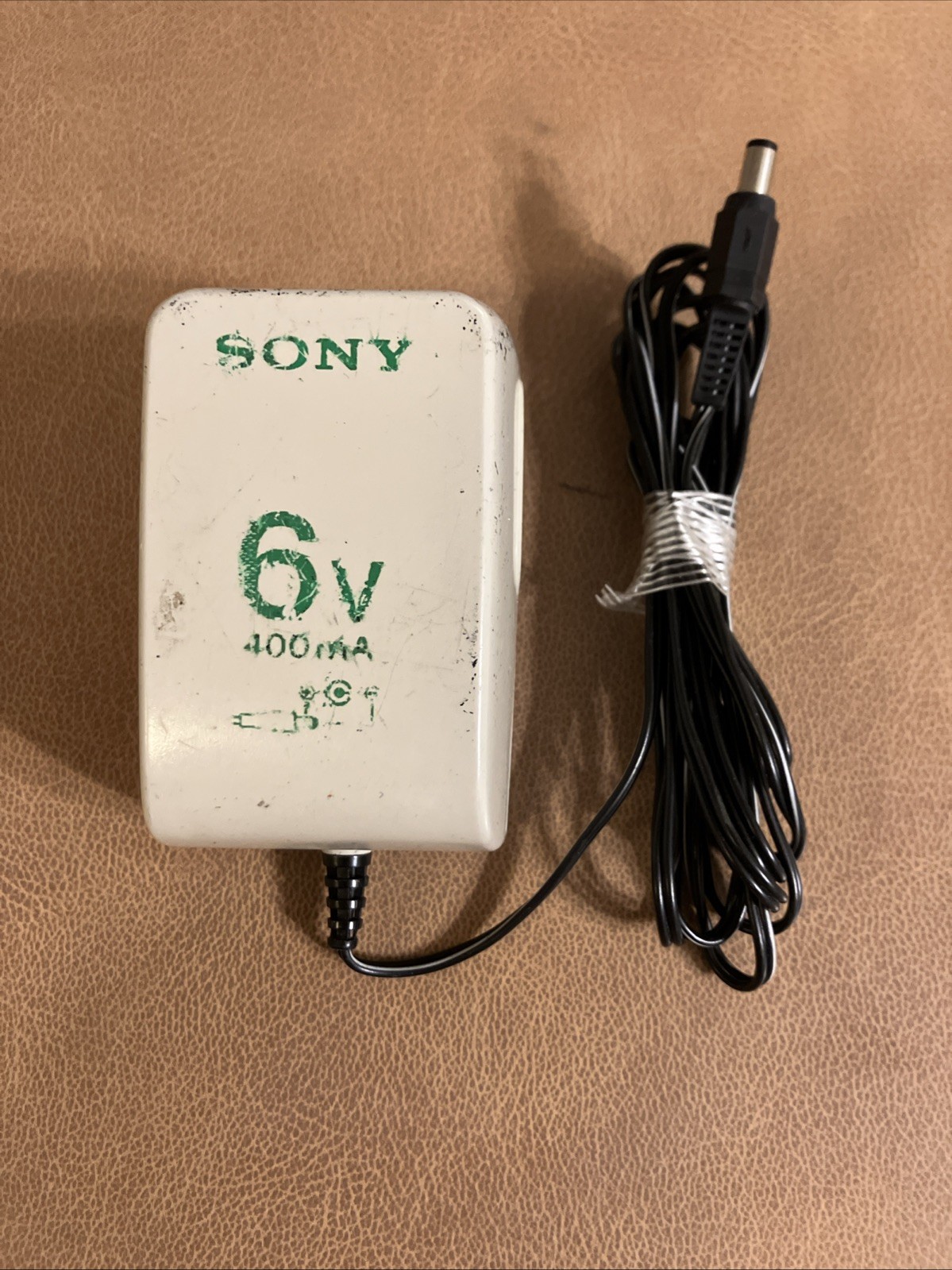6vdc, 400ma For Walkman/cassette Recorder