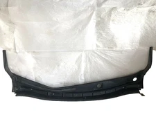 2018 NISSAN SENTRA Front Windshield Wiper Cow Trim Cover Panel Exterior Sedan G