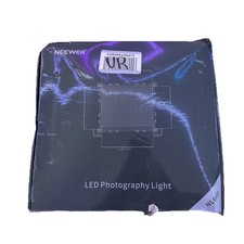 Neewer LED-NL660 LED Bi-Color Panel Photography Light with Carrying Case
