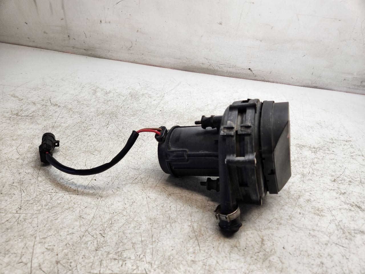 2003 2004 2005 2006 2007 MASERATI QUATTROPORTE AIR INJECTION PUMP OEM 181197