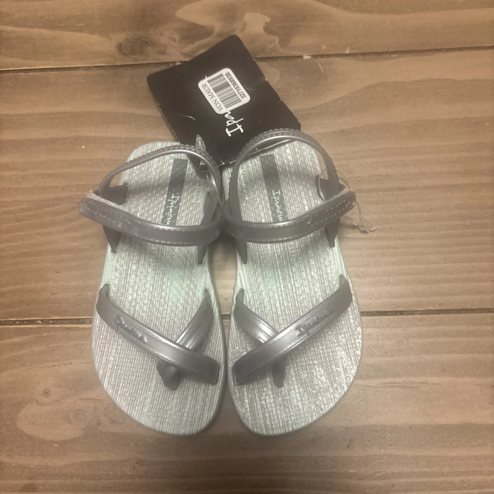 女孩 粉色 花卉 Ipanema 凉鞋 尺寸 6 夏季 儿童 户外 人字拖 — 第 3/4 张图片