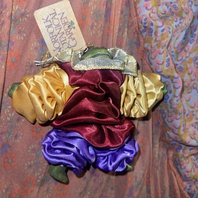 Frog Ornament Norfolk Botanical Garden Hand Painted Jester Outfit Weird Folk Art