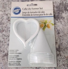 Wilton ~ CALLA LILY FORMER SET (7PC) #417-1109 w/Instructions - New Plastic
