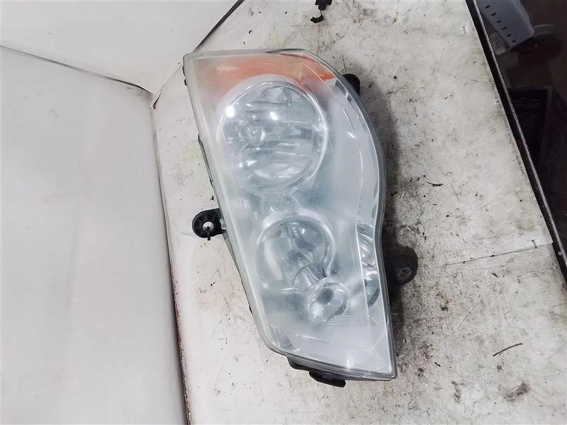 Conjunto de faros izquierdos usados se adapta a: Chrysler Town & Country 2011 exc. automático d Foto 3 de 4