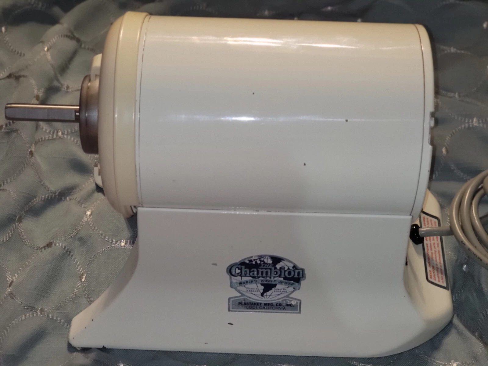 The Champion Juicer World’s Finest Juicer Model MAR 48C No Attachments Working