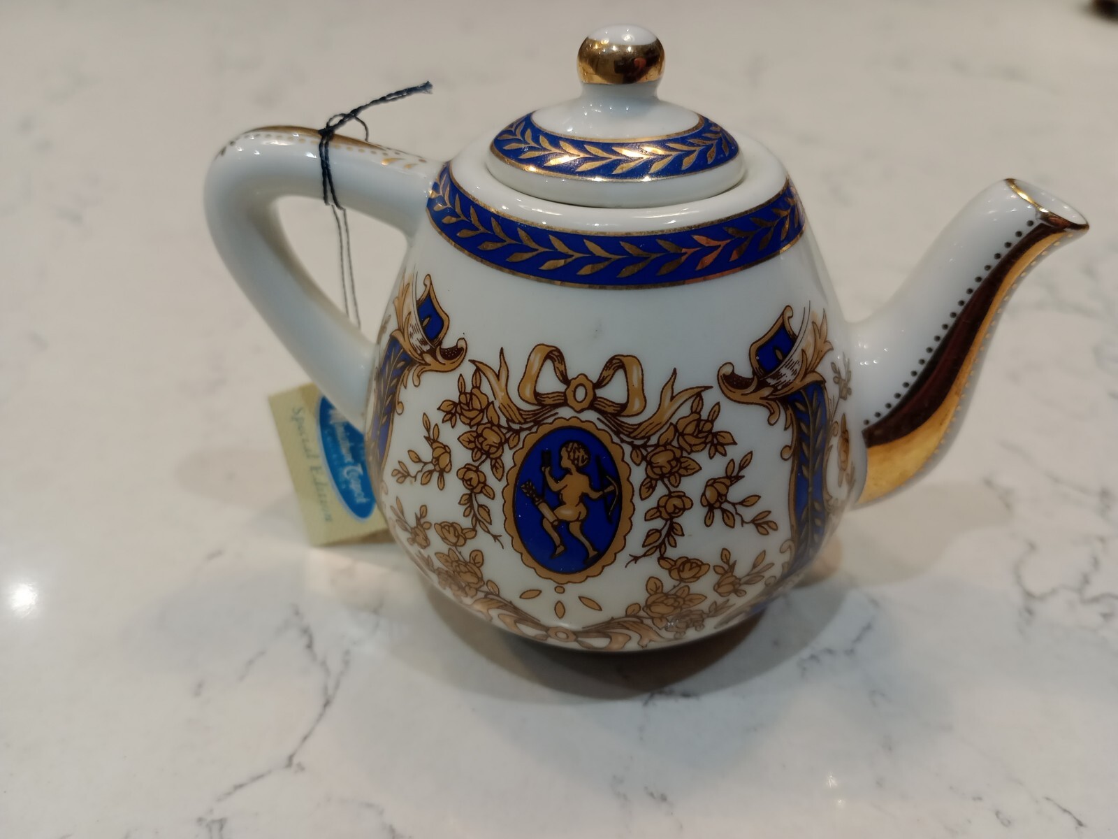 Porcelain Art Miniature Teapot Collection Special Edition With Tag