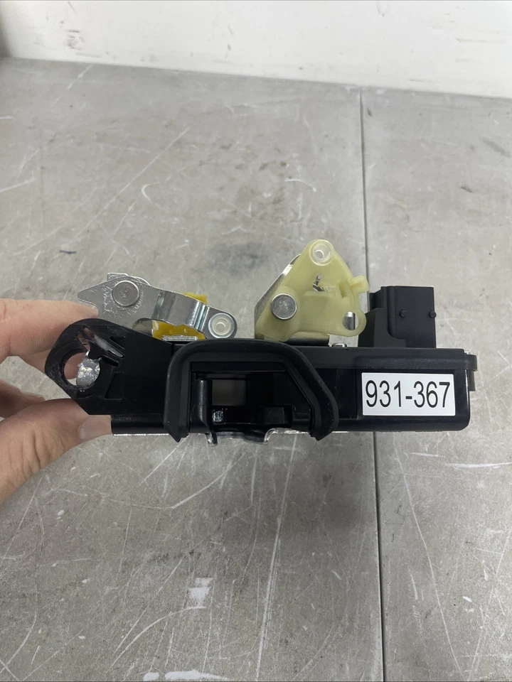 Actuador de cerradura de puerta integrado Dorman 931-367 para 04-08 Pontiac Grand Prix Foto 4 de 4