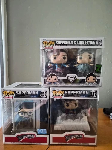 Funko Pop! DC Comics - Superman in Phone Booth Pop Deluxe - ETA 30/6