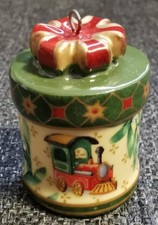 Villeroy & Boch Ornament Anhänger Geschenkpaket  Mistelzweige winter christmas