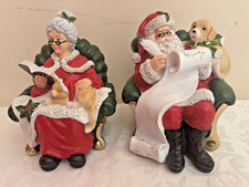 Pair of Christmas Xmas Mr & Mrs Santa Claus 19 x 14cm Decoration Ornament  Resin