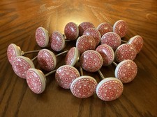 22 boutons / tirettes céramique / POTERIE MOTIFS GÉOMÉTRIQUES ET AUTRES ROUGE ET BLANC 1,5"