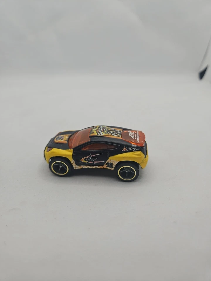 Hot Wheels Highway 35 World Race Dune Ratz #24/35 Toyota RSC - #CTZ Foto 4 de 4