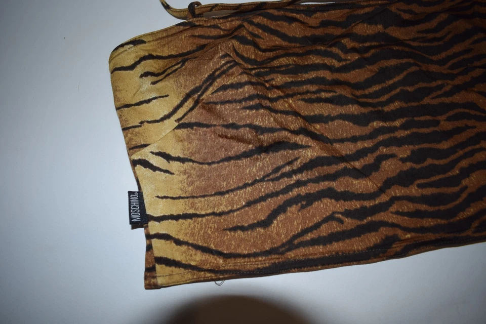Moschino 90's Tiger Animal Print Sexy Crop Top Bustier I 40 US 6 Made In Italy - Image 3 of 4