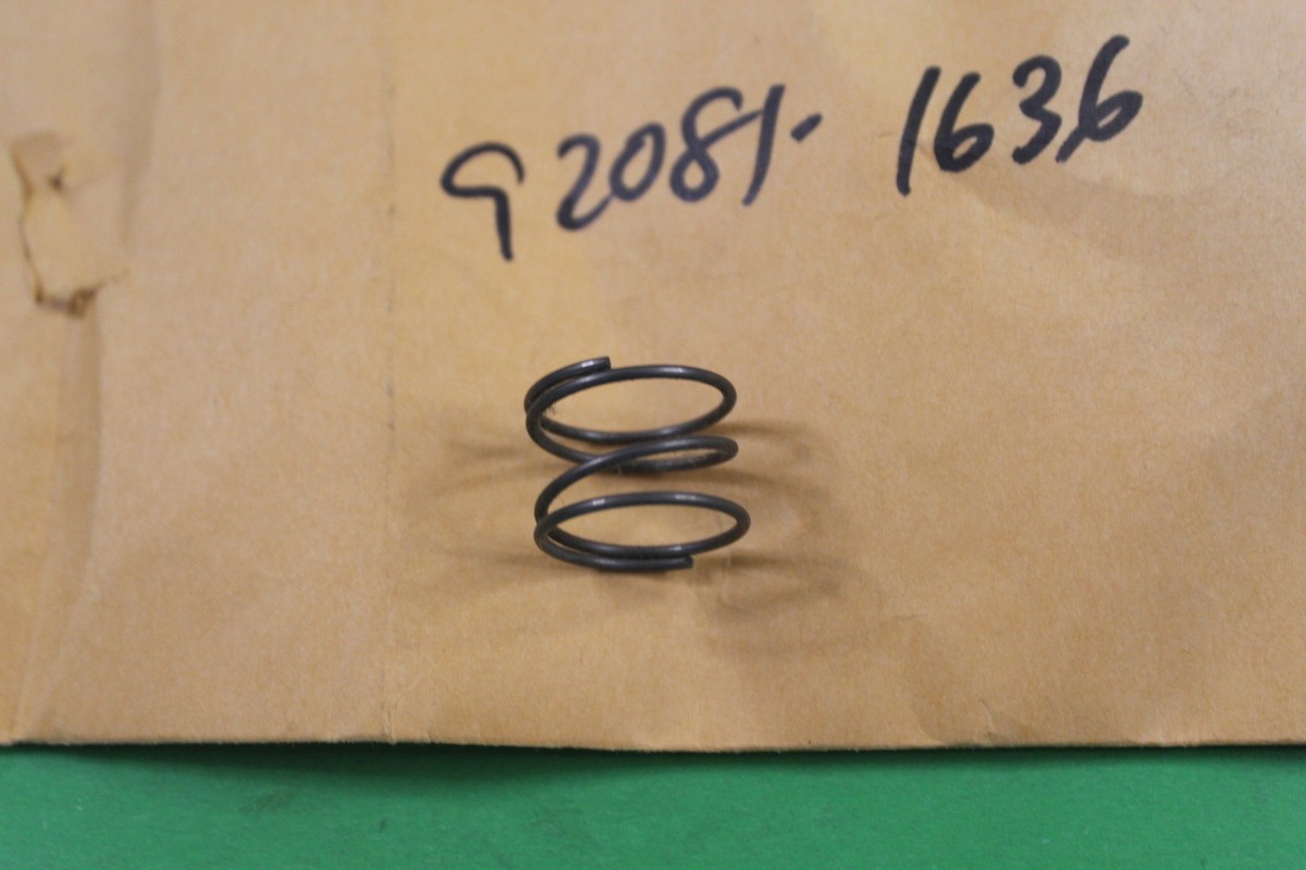 NOS Kawasaki Spring Rocker Arm EN500 ZX600 ZX900 ZG1000 ZX1000
