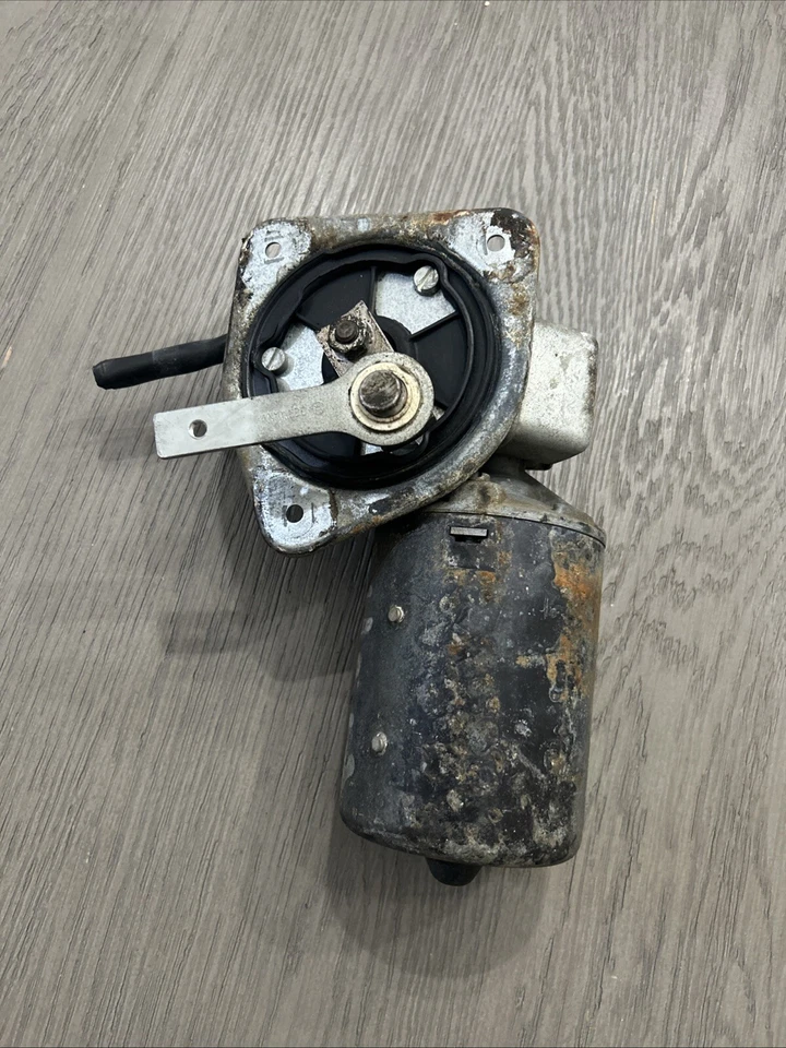 MOTOR LIMPIAPARABRISAS MERCEDES W109 W108 W111 NO PROBADO 250SE 220SE M189 m100 Foto 2 de 3