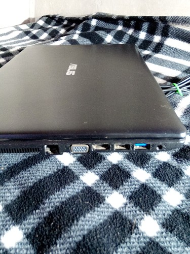 Portátil Linux - Asus D550M 500 GB HDD 4 GB Ram - Imagen 6 de 6