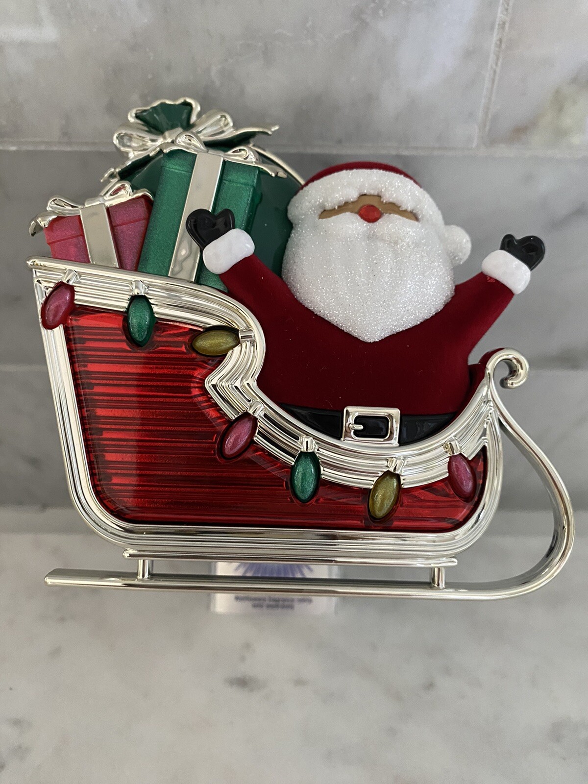 Bath & Body Works SANTAS SLEIGH Wallflower Plug Nightlight Presents Christmas-image