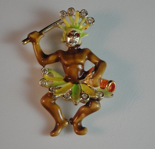 Vintage Figurine Brooch Pin