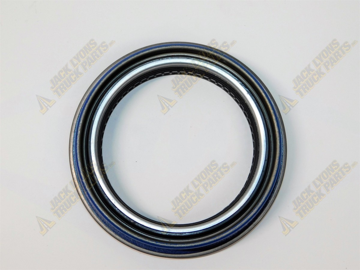 Re※20 ページ A1205R2592 Meritor RD20-145/RD23-160 Input Shaft Seal (Front Diff