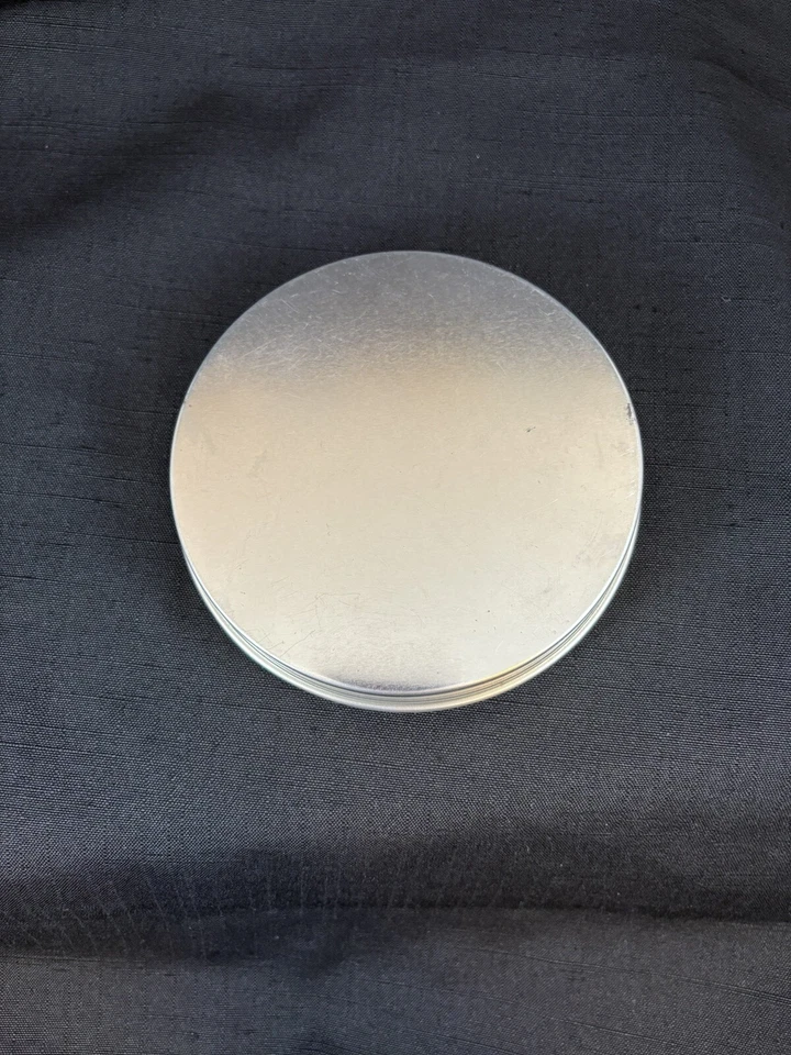 Paderno  Dough Cutter Fruit Shapes set of 11 pieces (Missing Cherries) w/Tin Box - Image 4 of 4