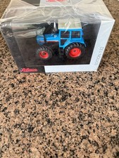 1/32 SCHUCO EICHER 3215 E TRACTOR